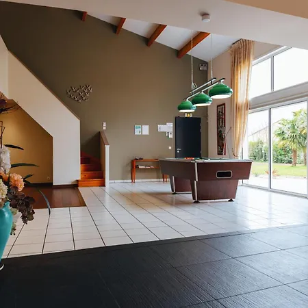 Villa-des-eaux Claires Villa Puymoyen