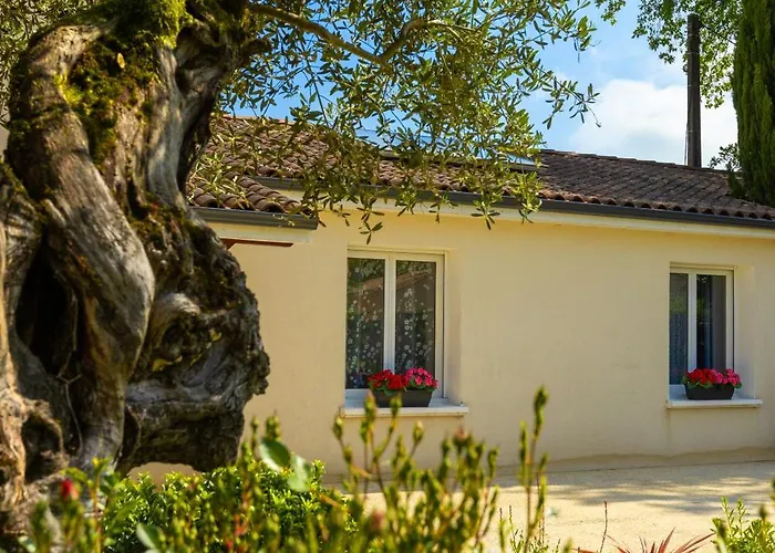 Villa Villa-des-eaux Claires Puymoyen