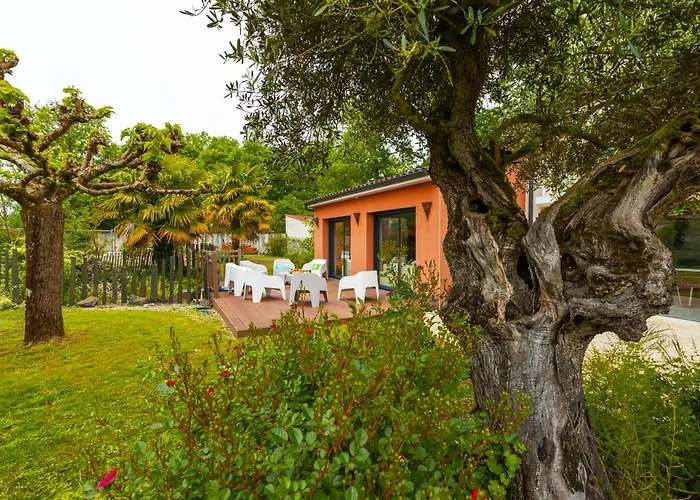 Villa-des-eaux Claires Villa