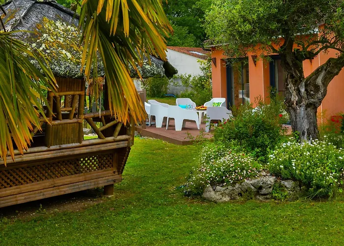 Villa-des-eaux Claires Puymoyen
