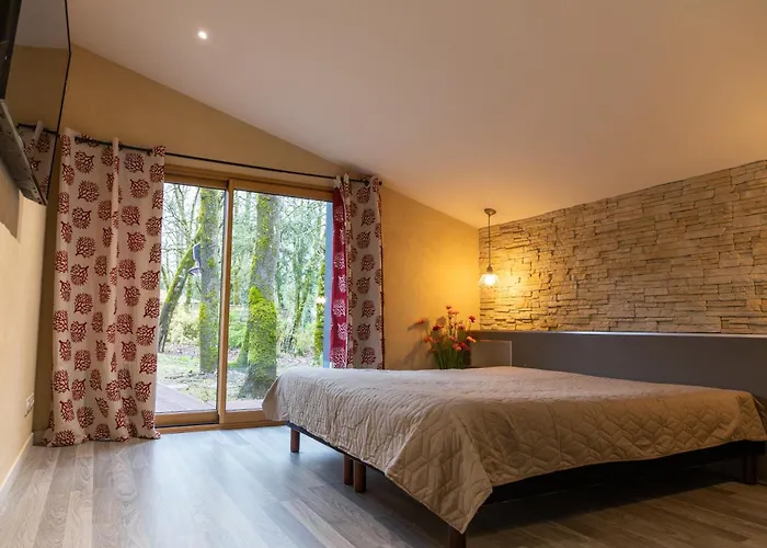 Villa-des-eaux Claires Villa *